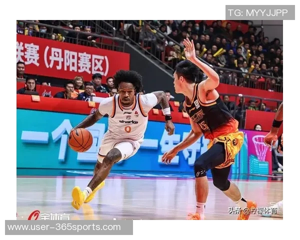 古德温展现拼搏精神8个前场篮板激励全队士气